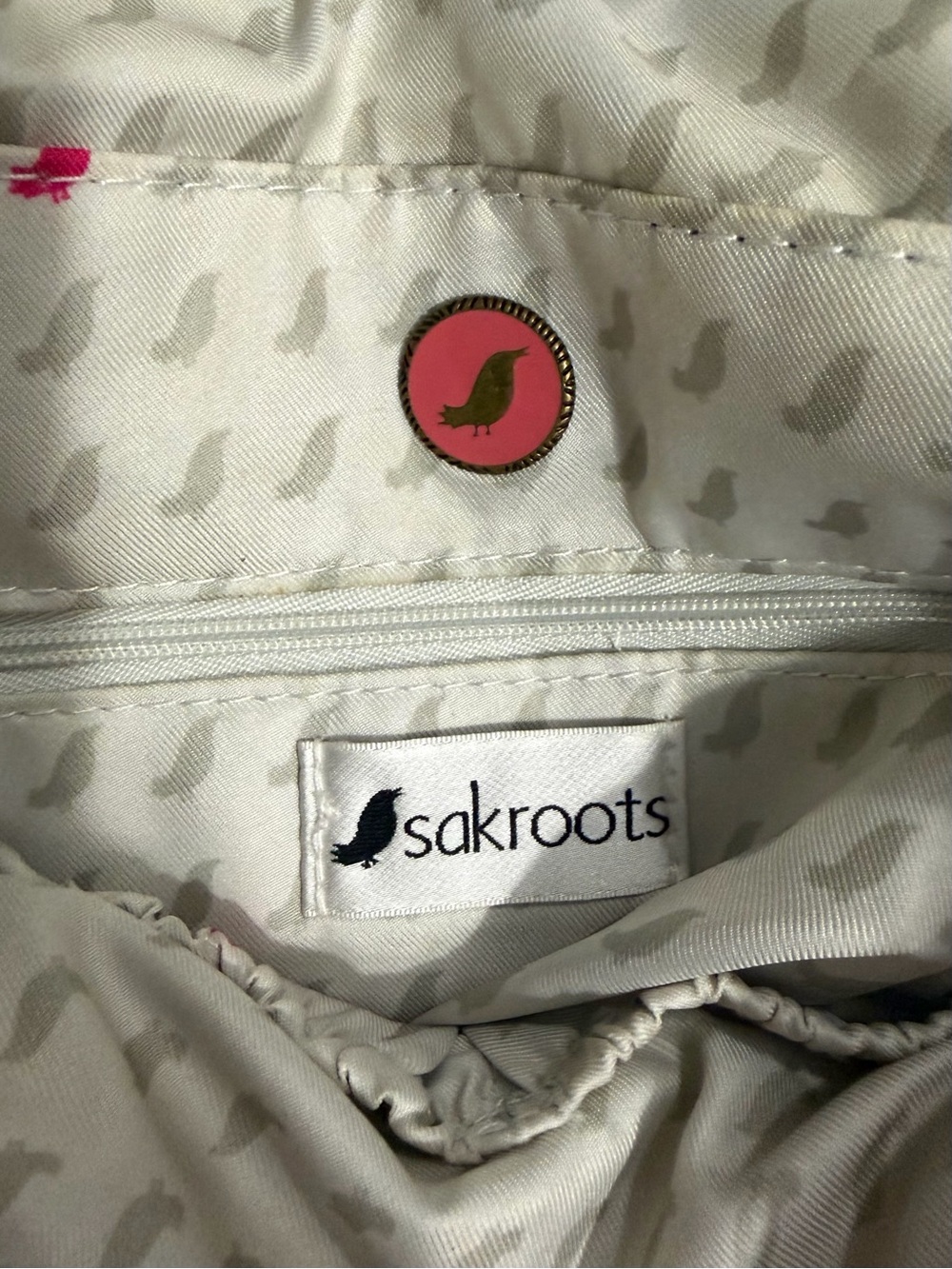 Sakroots/bohemian,free-spirited, & nature loving Cross-Body Bag for women. - Picture 5 of 15
